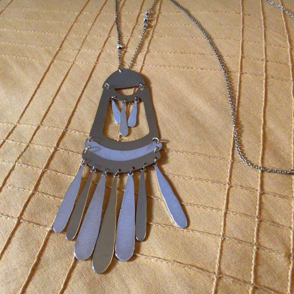 Anthropologie Necklace - Picture 3 of 3